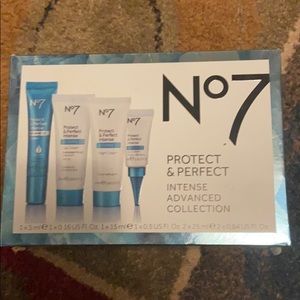 Nō7 protect and perfect intense advance collection